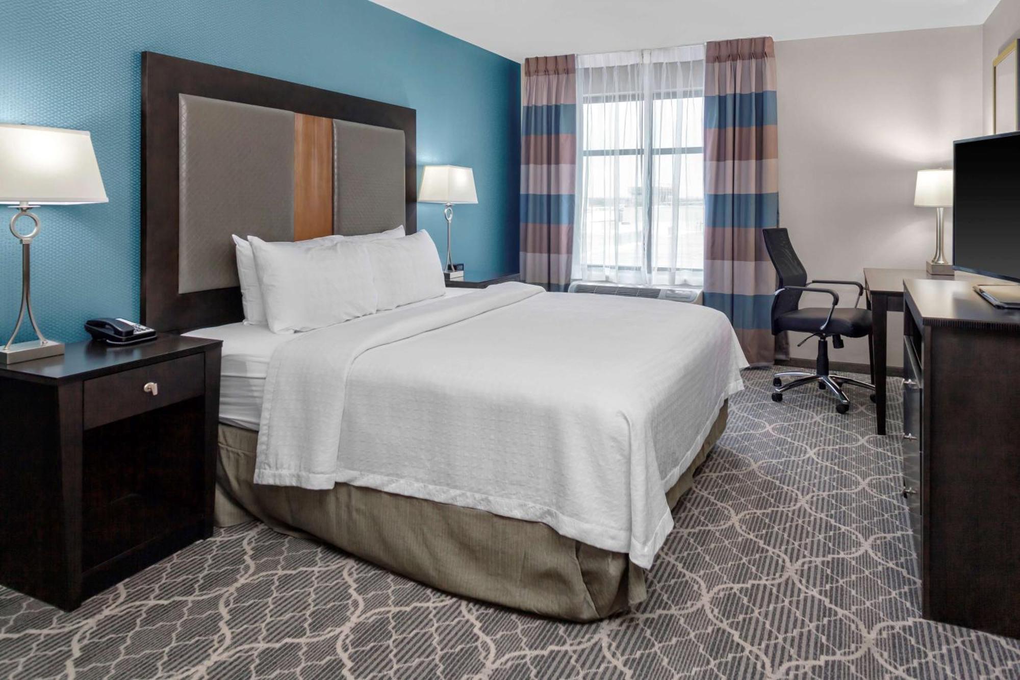 Homewood Suites By Hilton Wauwatosa Milwaukee Exterior photo